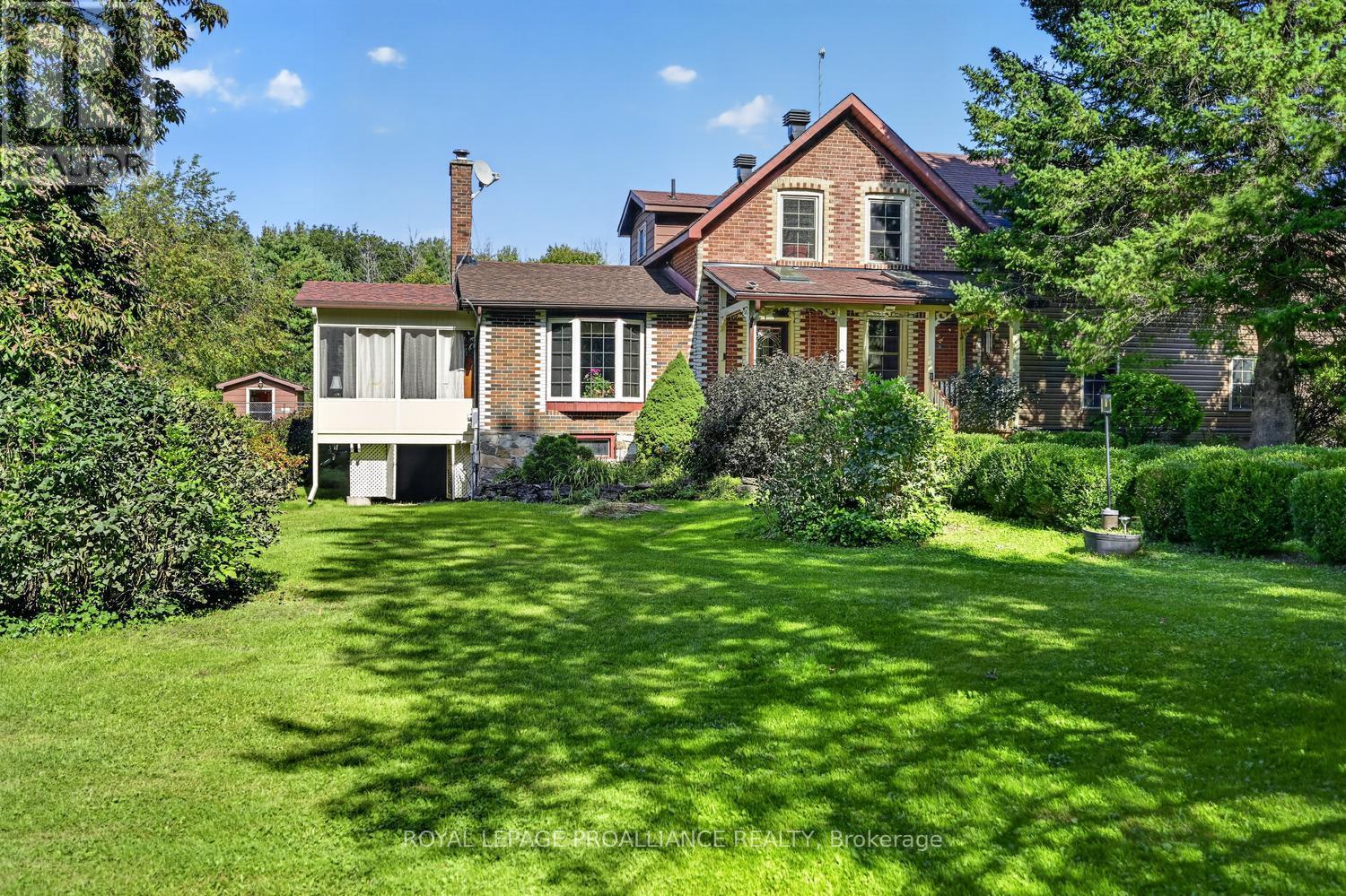 3535 Blair Road Photo de la propriété 1