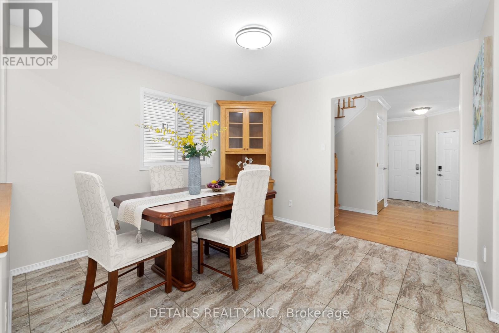 106 Woodgate Way Property Photo 9