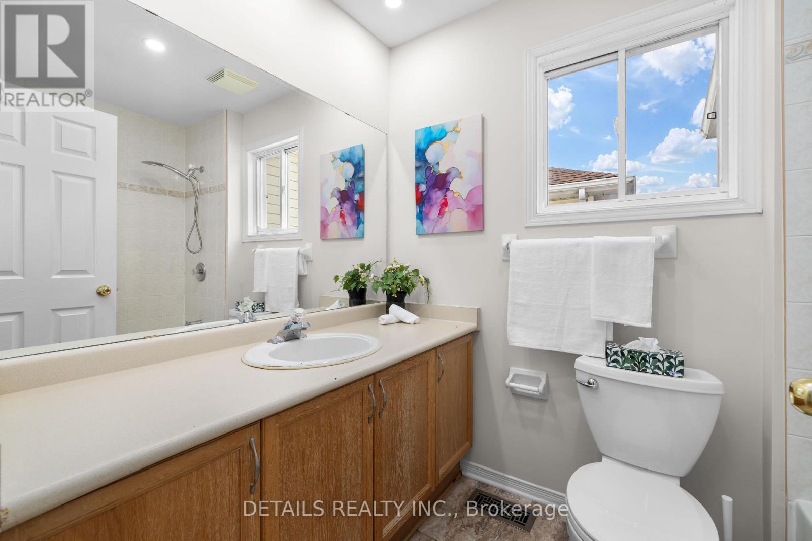 106 Woodgate Way Property Photo 33