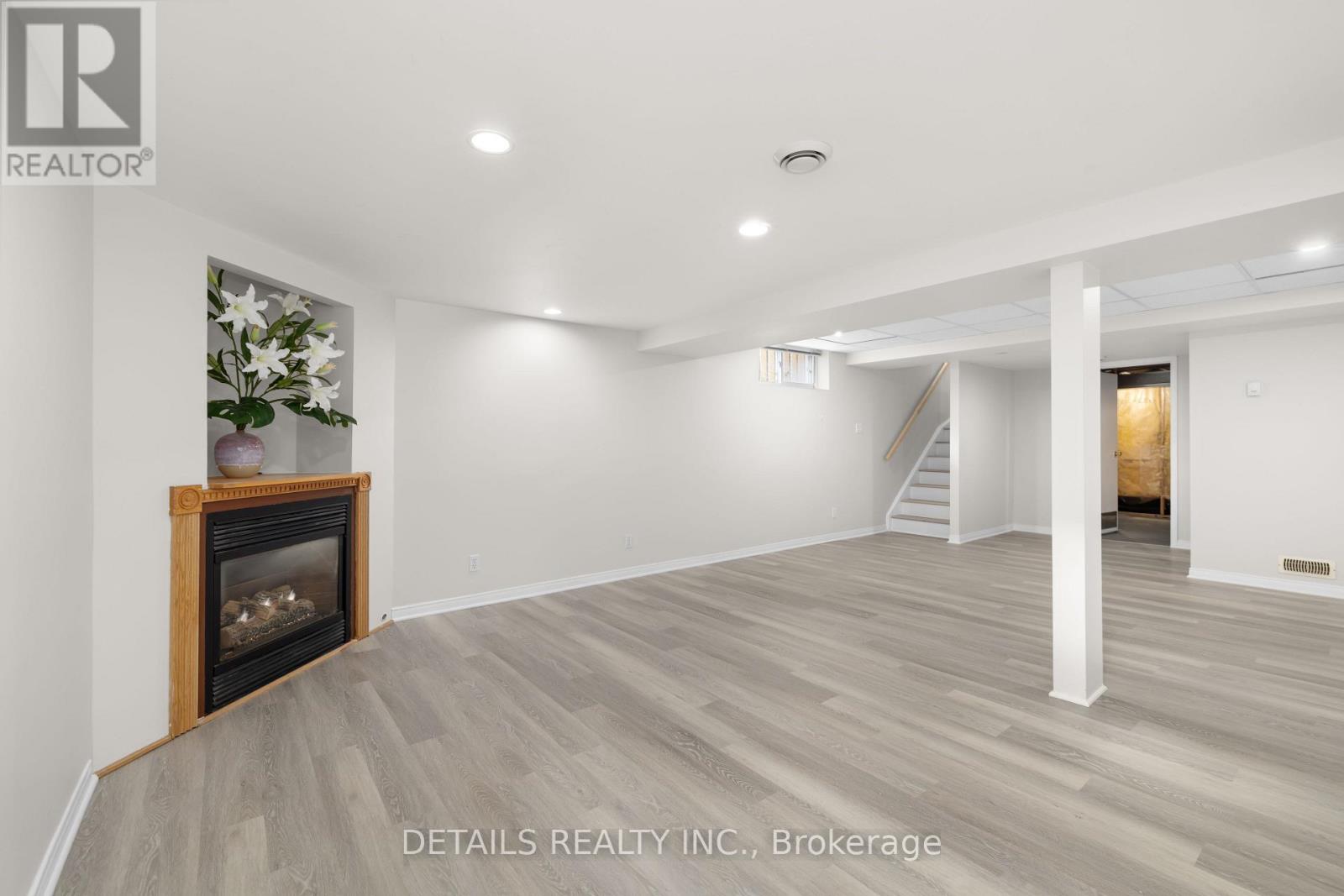 106 Woodgate Way Property Photo 35