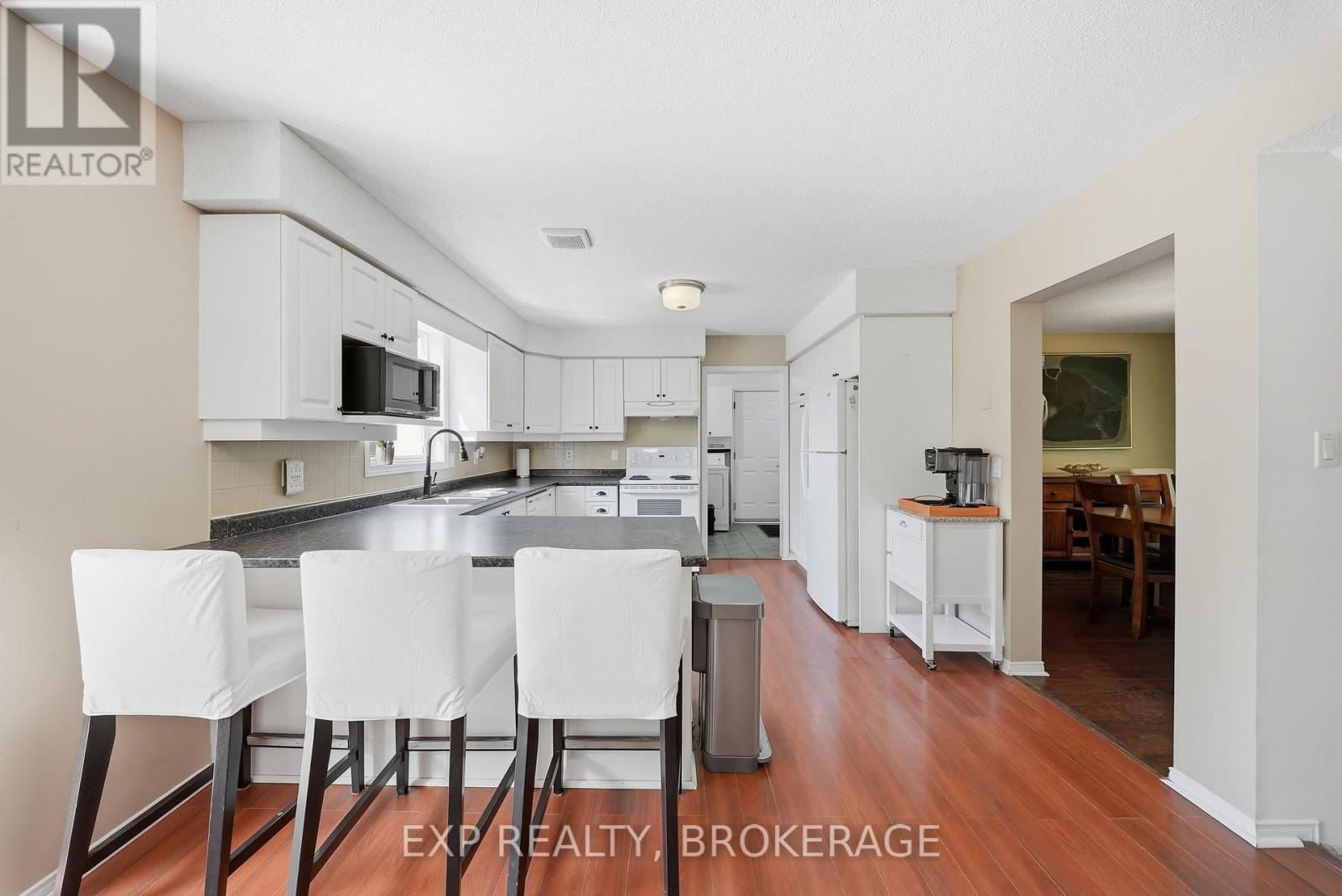 16131 Telephone Road Property Photo 9