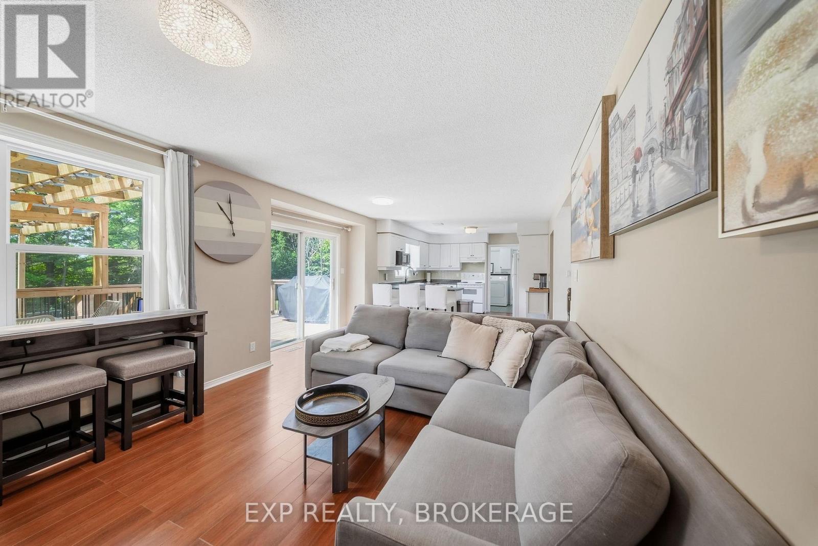 16131 Telephone Road Property Photo 14