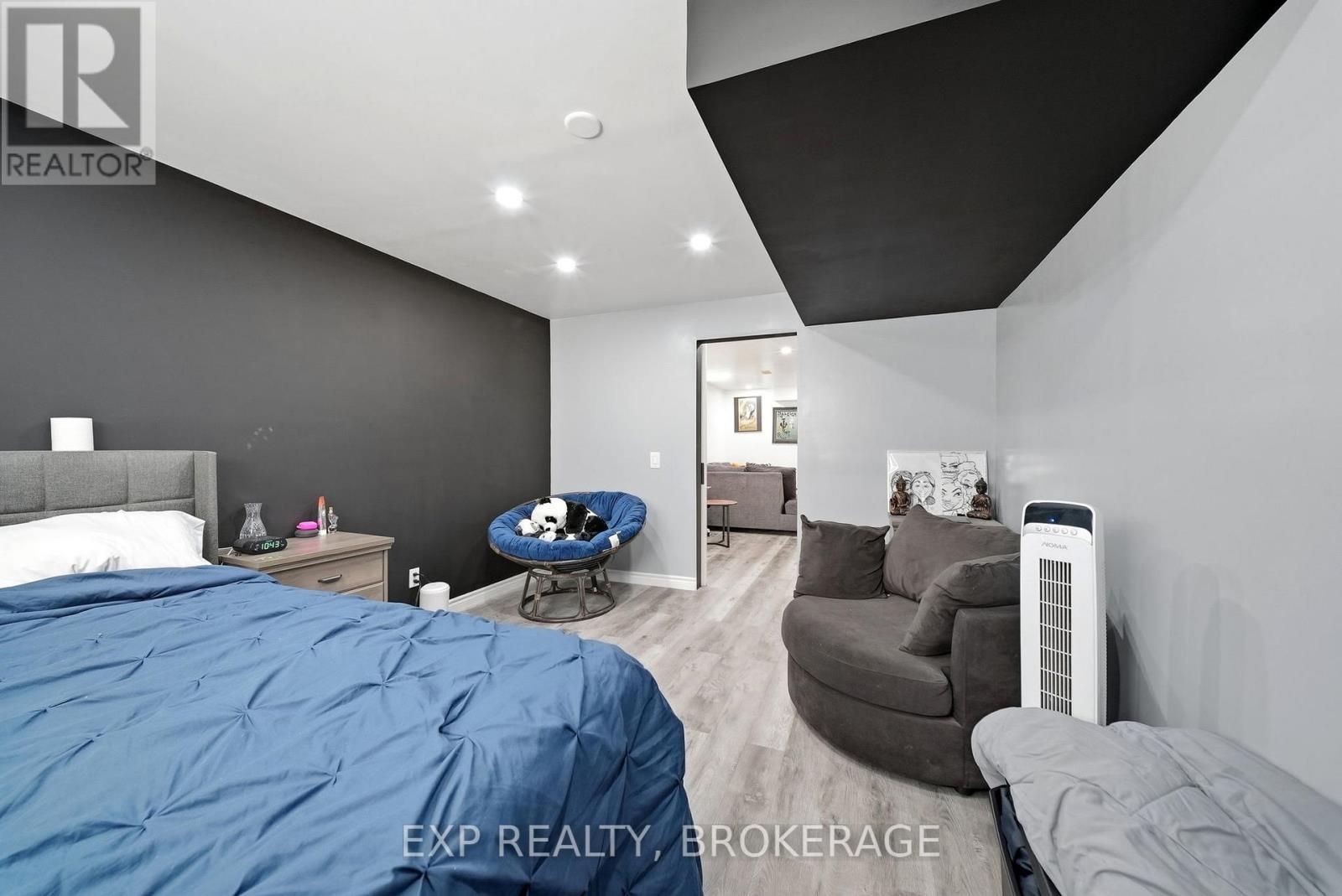 16131 Telephone Road Property Photo 32