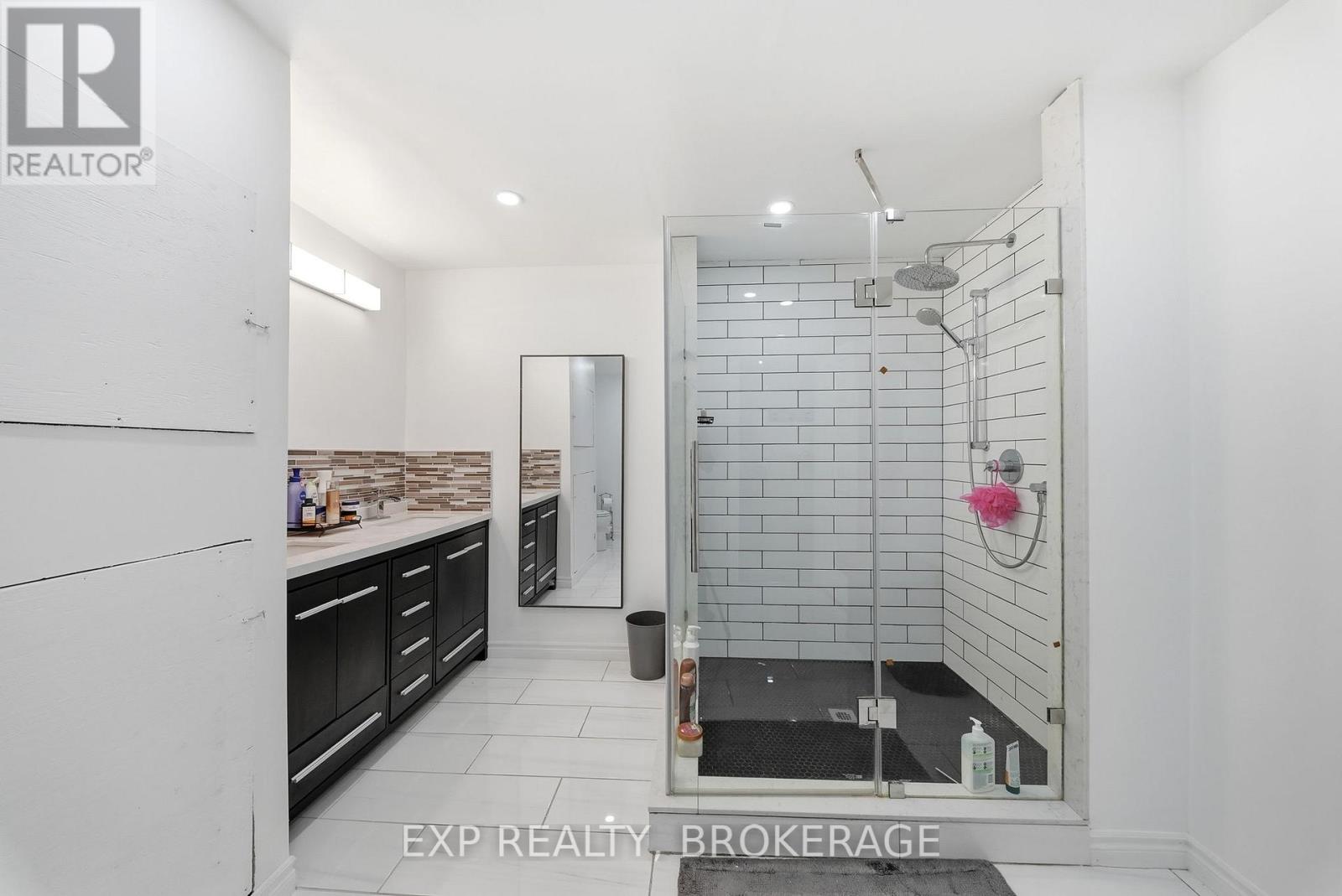 16131 Telephone Road Property Photo 35