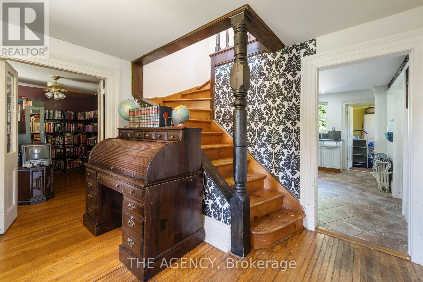 310 Ridout Street Property Photo 5