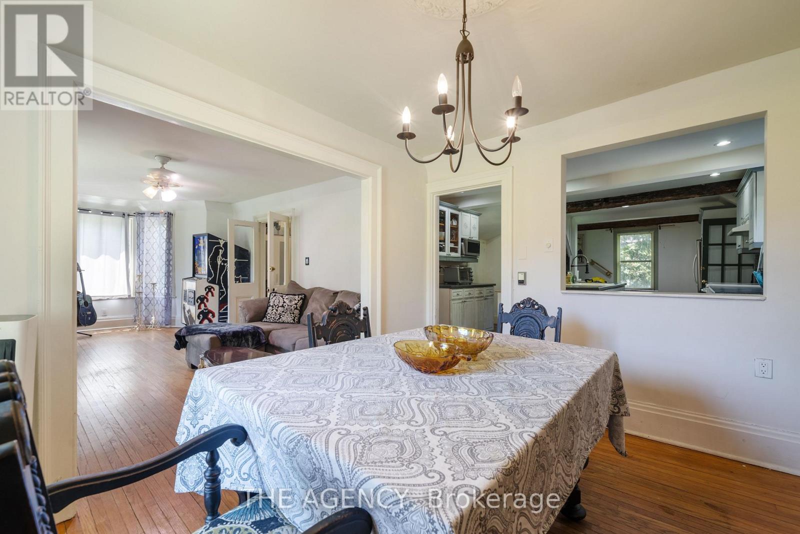 310 Ridout Street Property Photo 10
