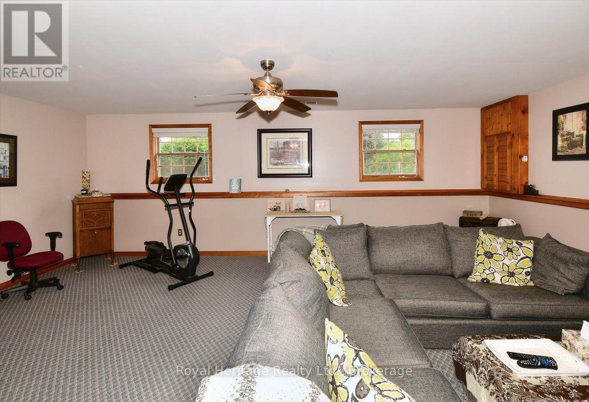476 Emily Park Road Property Photo 32