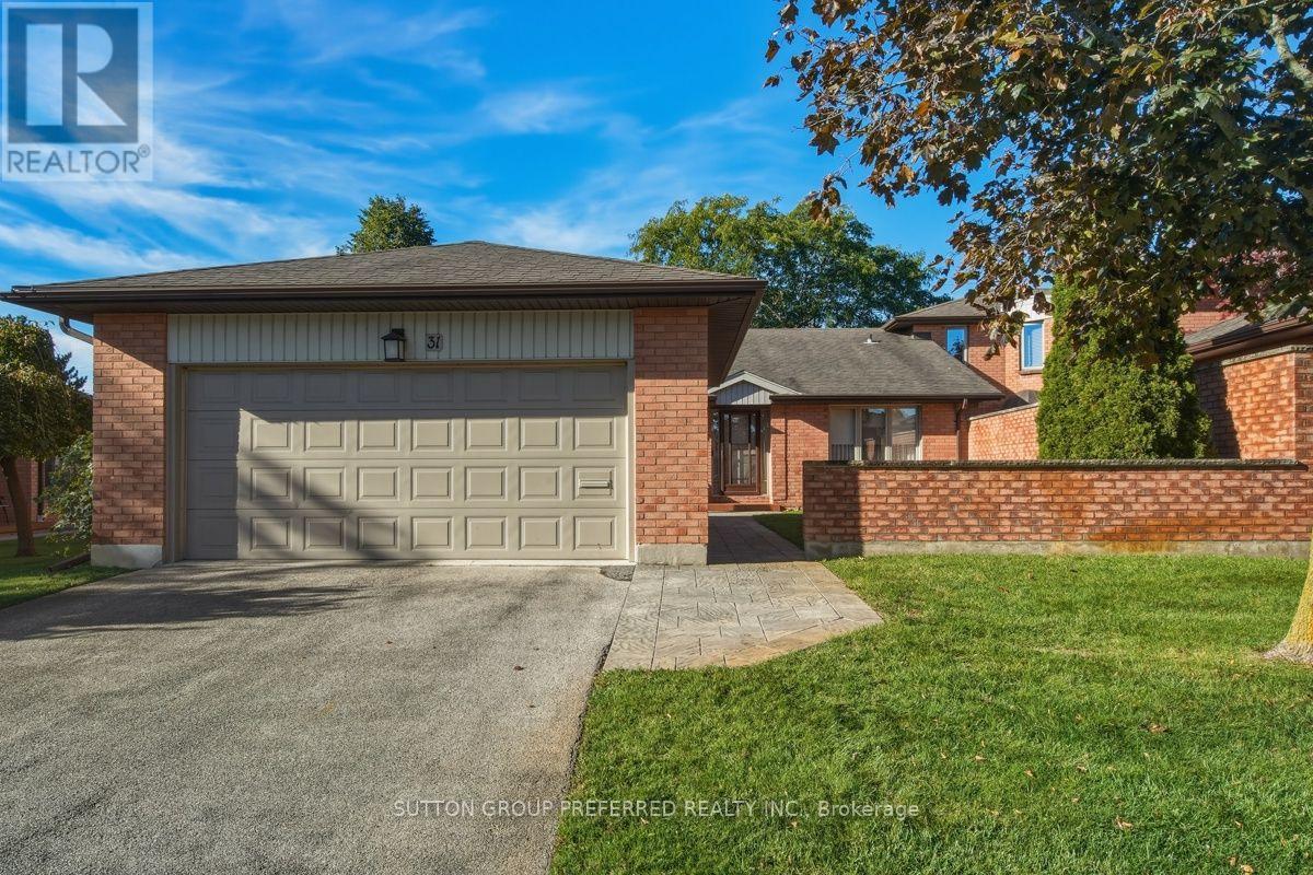 31 - 55 Fiddlers Green Road Property Photo 2