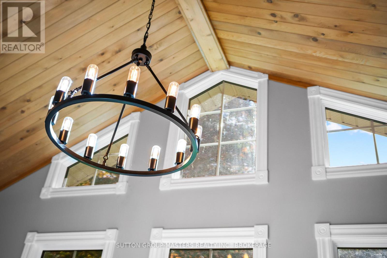 20 Burdock Lane Property Photo 6