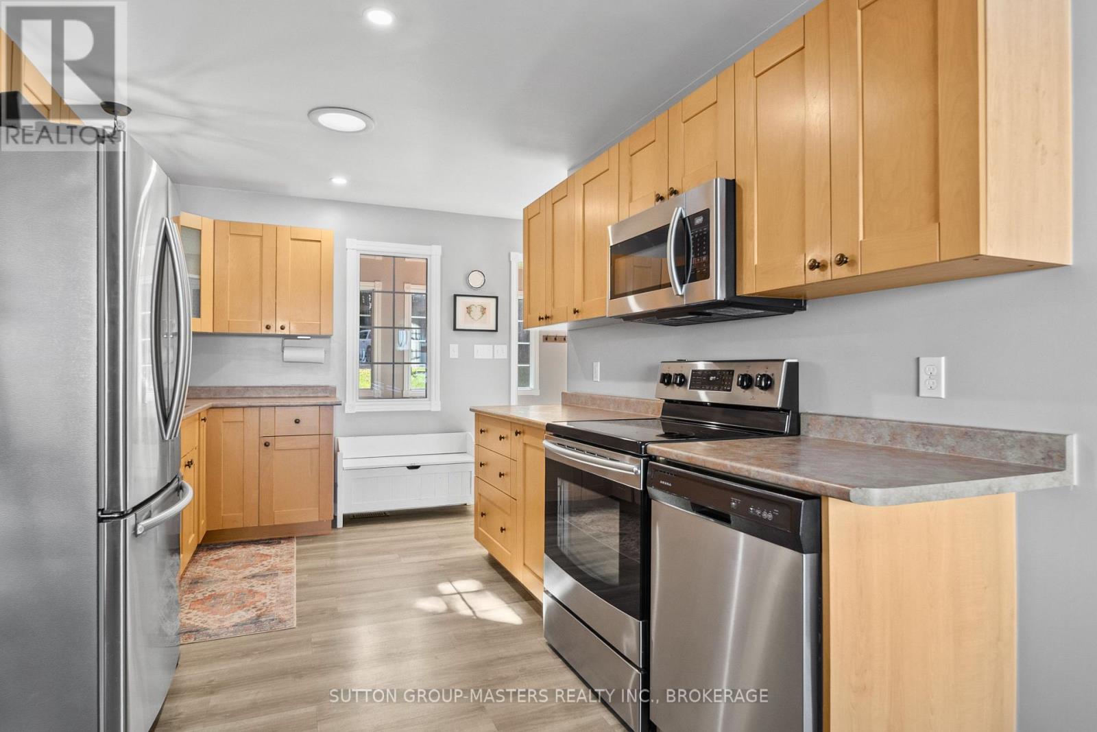 20 Burdock Lane Property Photo 8