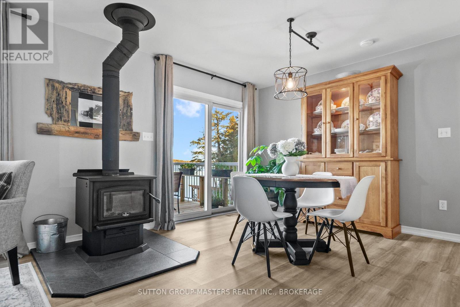 20 Burdock Lane Property Photo 12