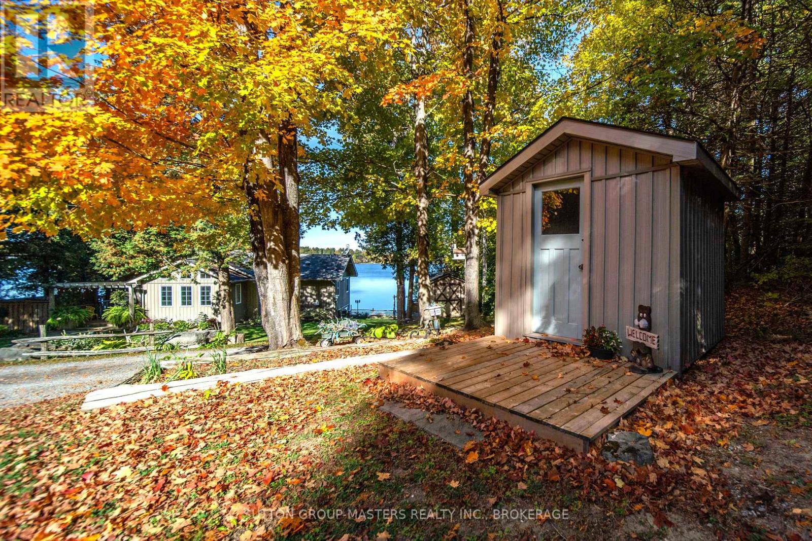 20 Burdock Lane Property Photo 42