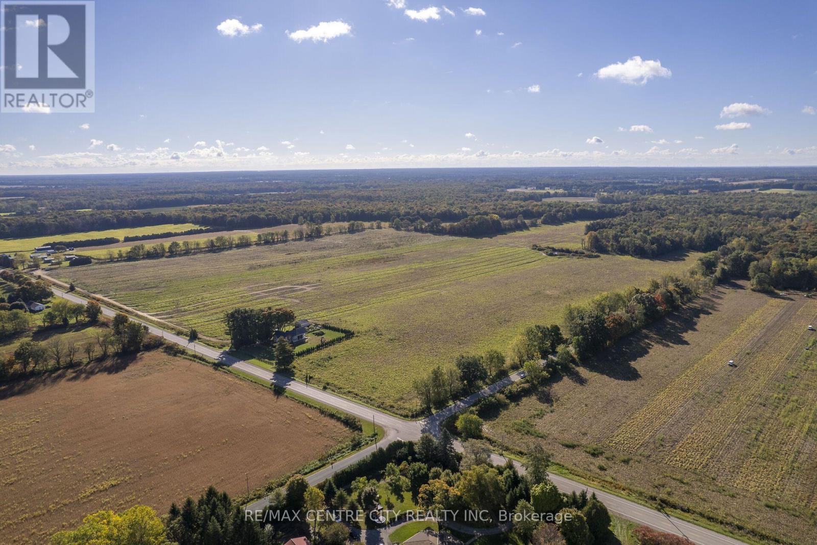 8916 Coyle Road Property Photo 3