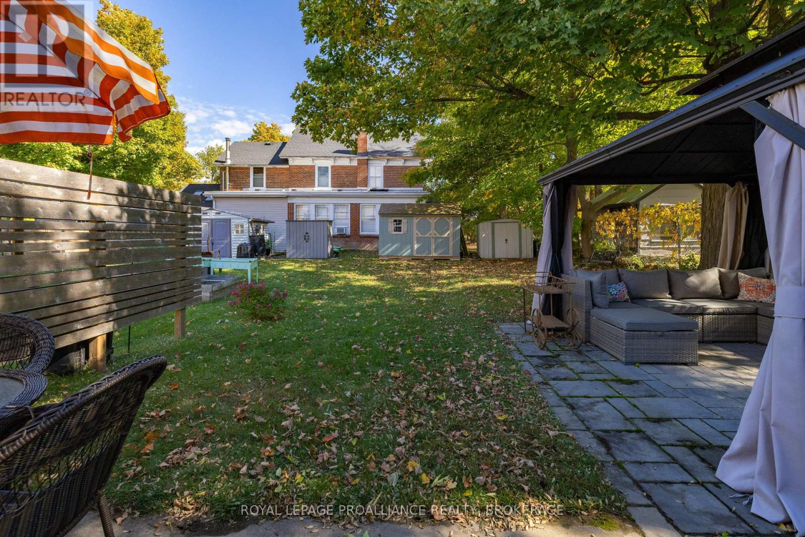 27 Victoria Avenue Property Photo 38