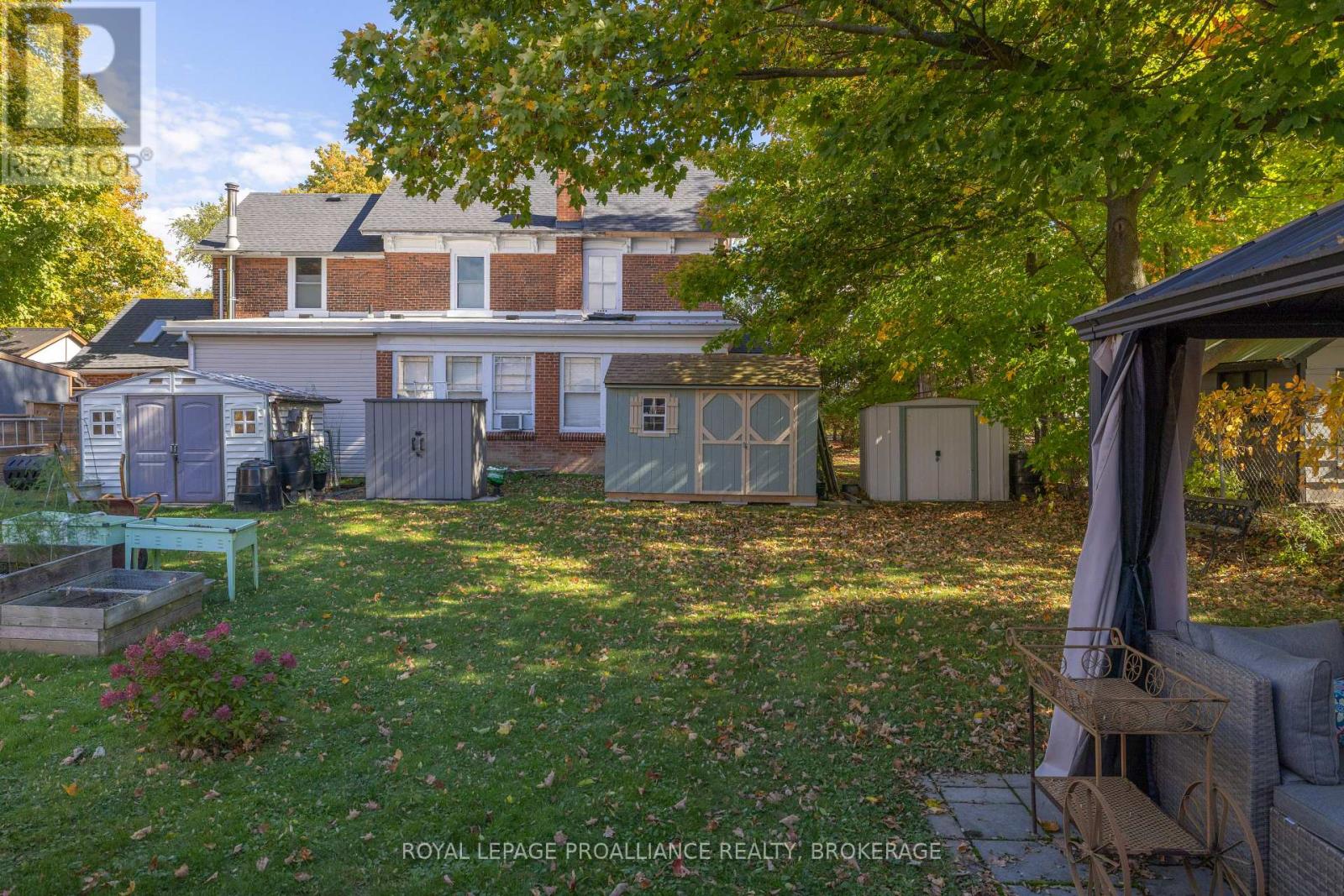 27 Victoria Avenue Property Photo 39