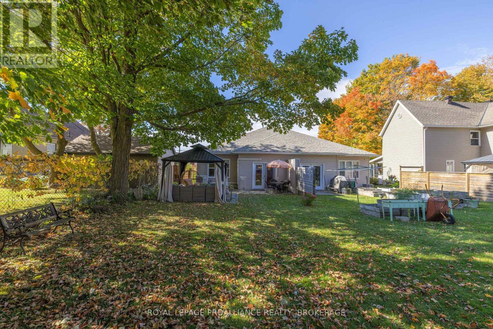27 Victoria Avenue Property Photo 41