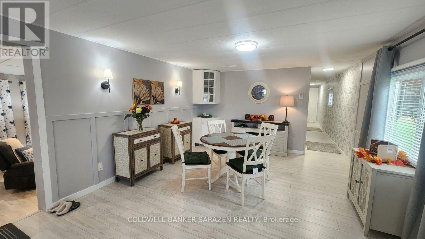74 Richards Lane Property Photo 12