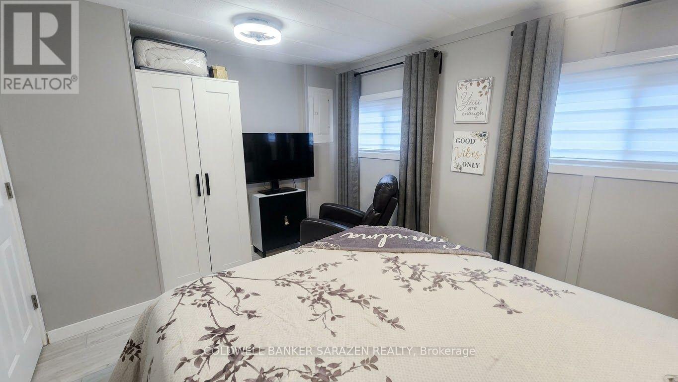 74 Richards Lane Property Photo 21