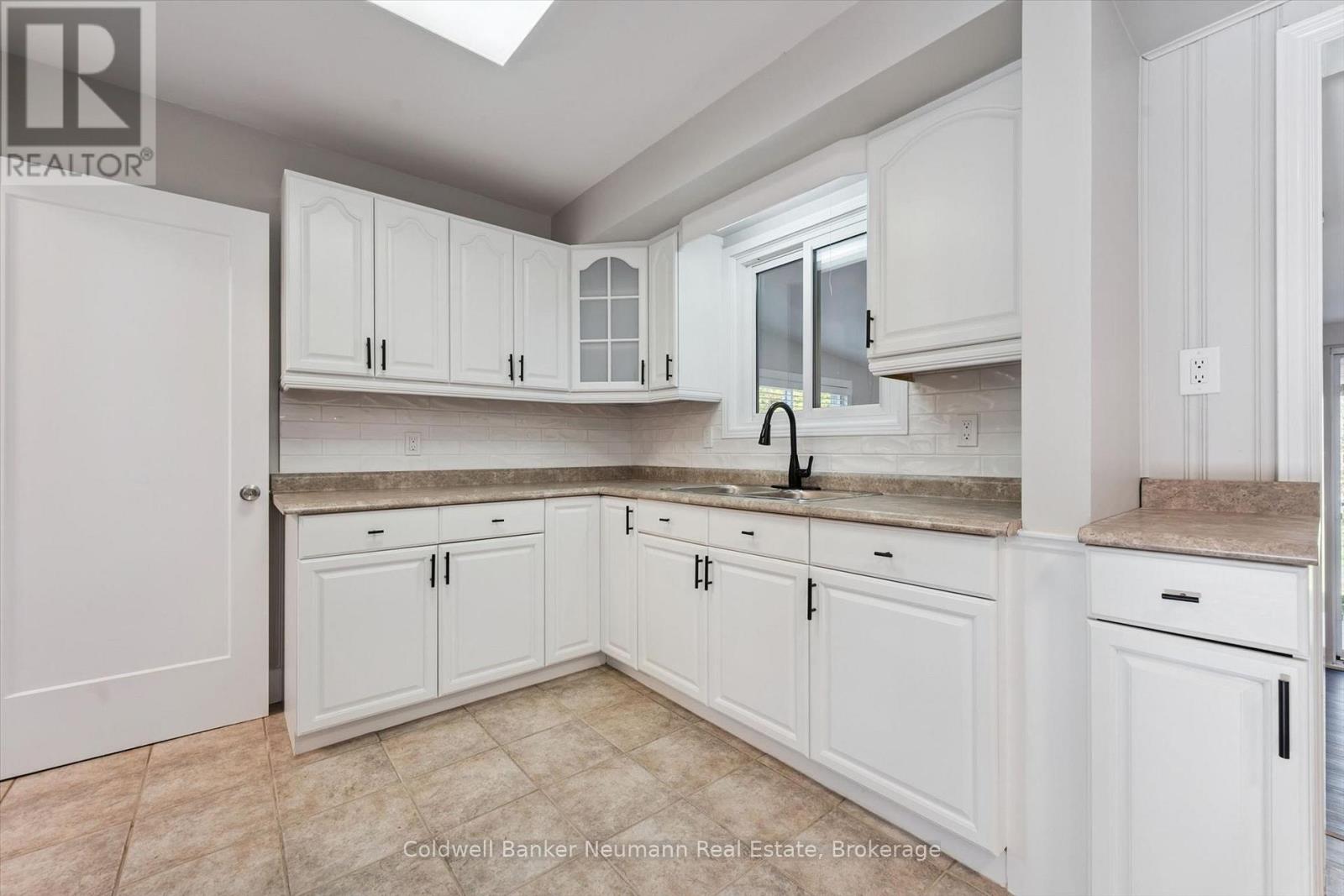 22 Carter Drive Property Photo 13