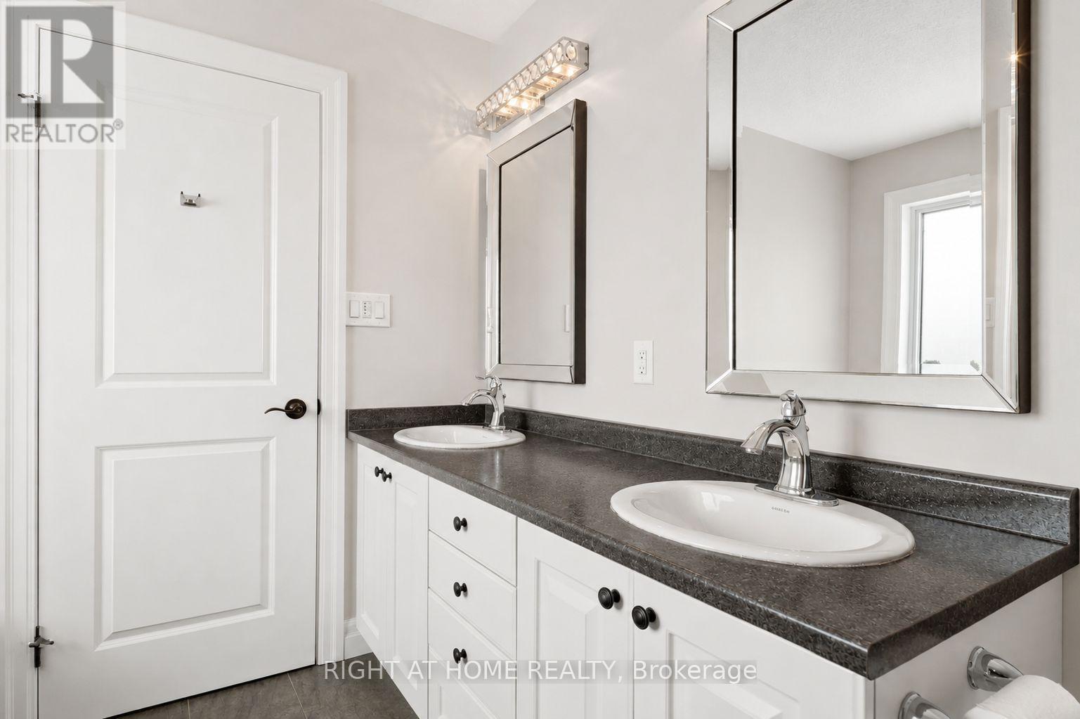 6540 Upper Canada Cross Property Photo 19