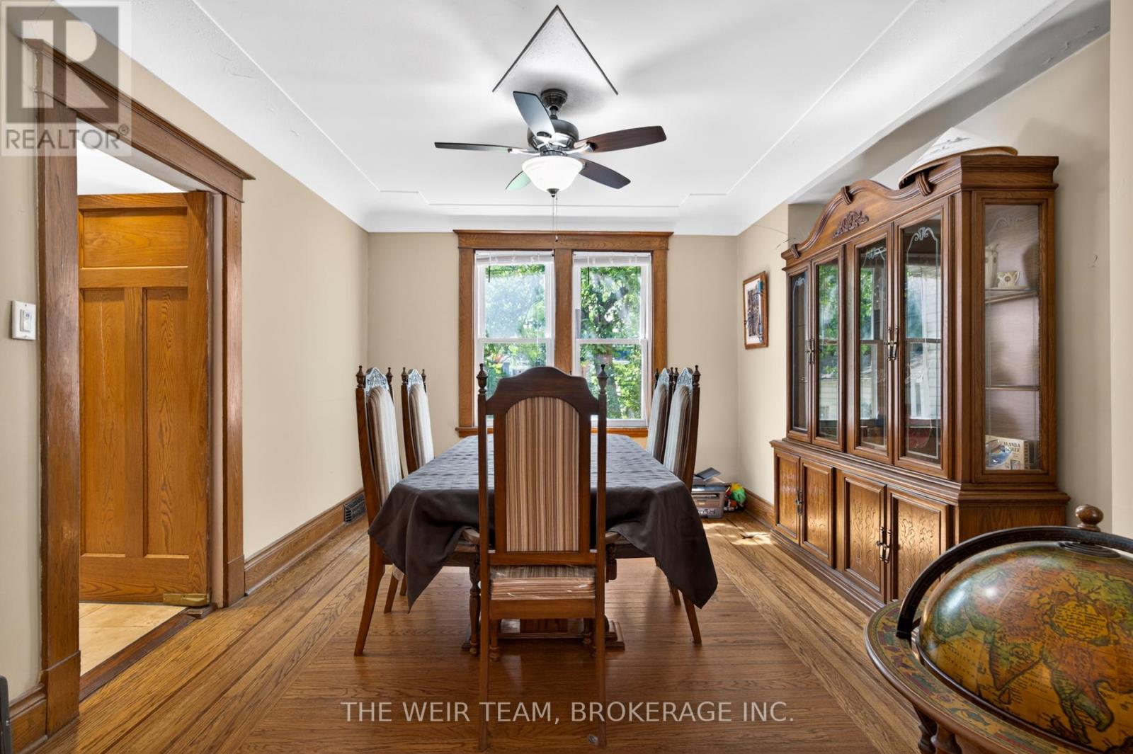 226 Ottawa Street S Property Photo 12