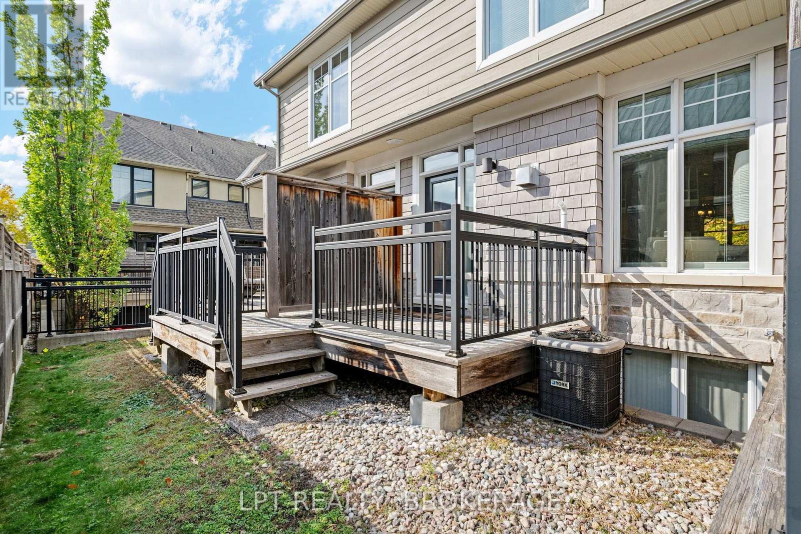 202 Dalkeith Private Property Photo 23