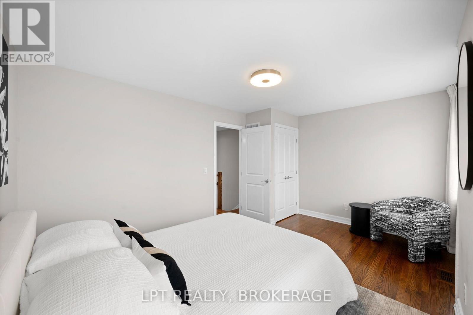 202 Dalkeith Private Property Photo 29