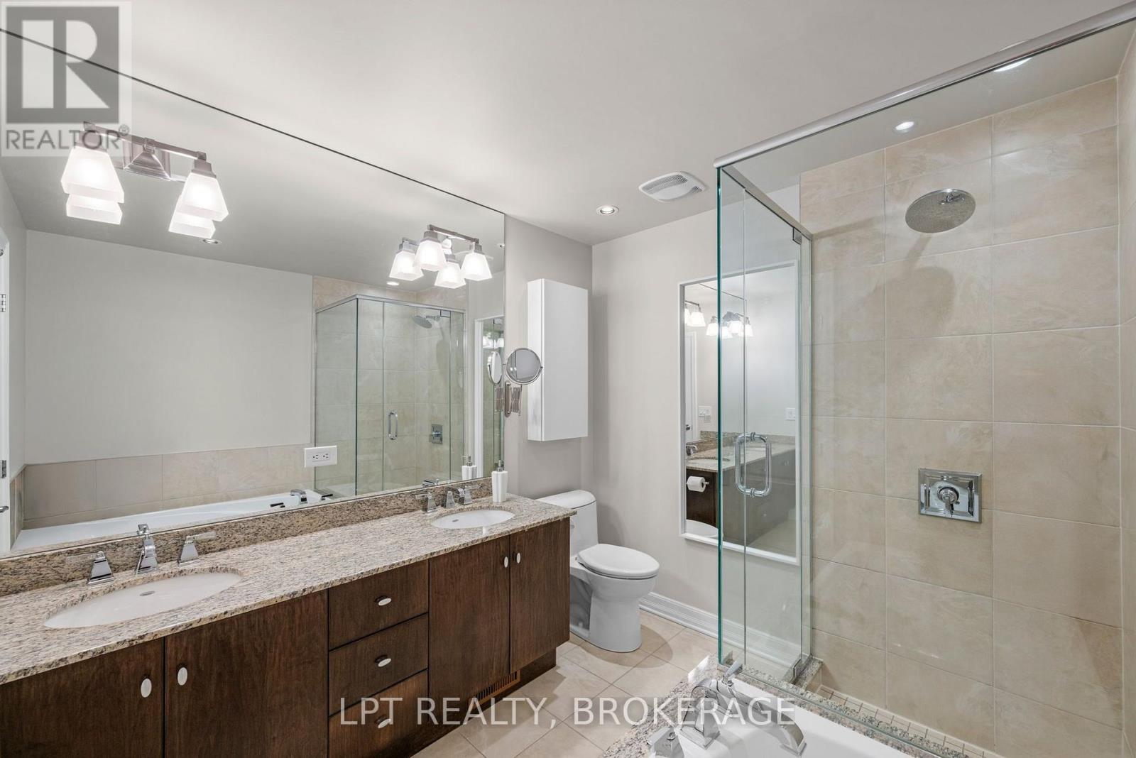 202 Dalkeith Private Property Photo 35
