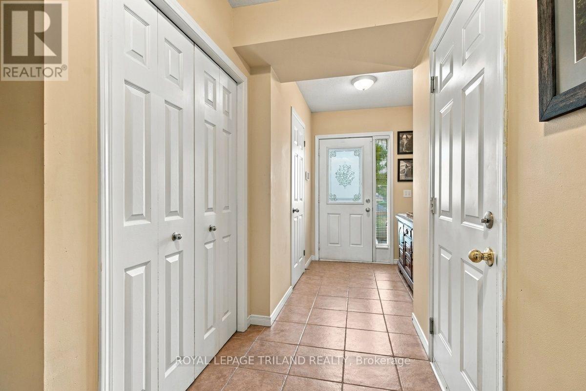 68 - 1600 Mickleborough Drive Property Photo 8