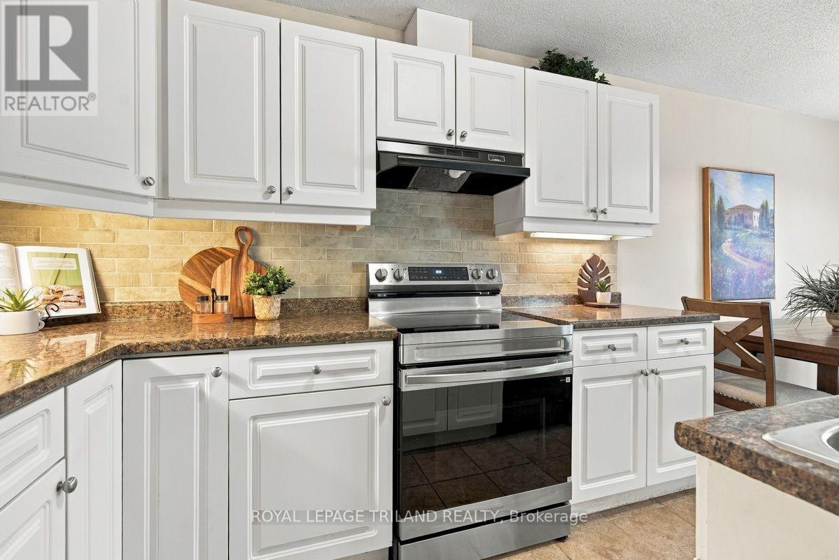 68 - 1600 Mickleborough Drive Property Photo 16