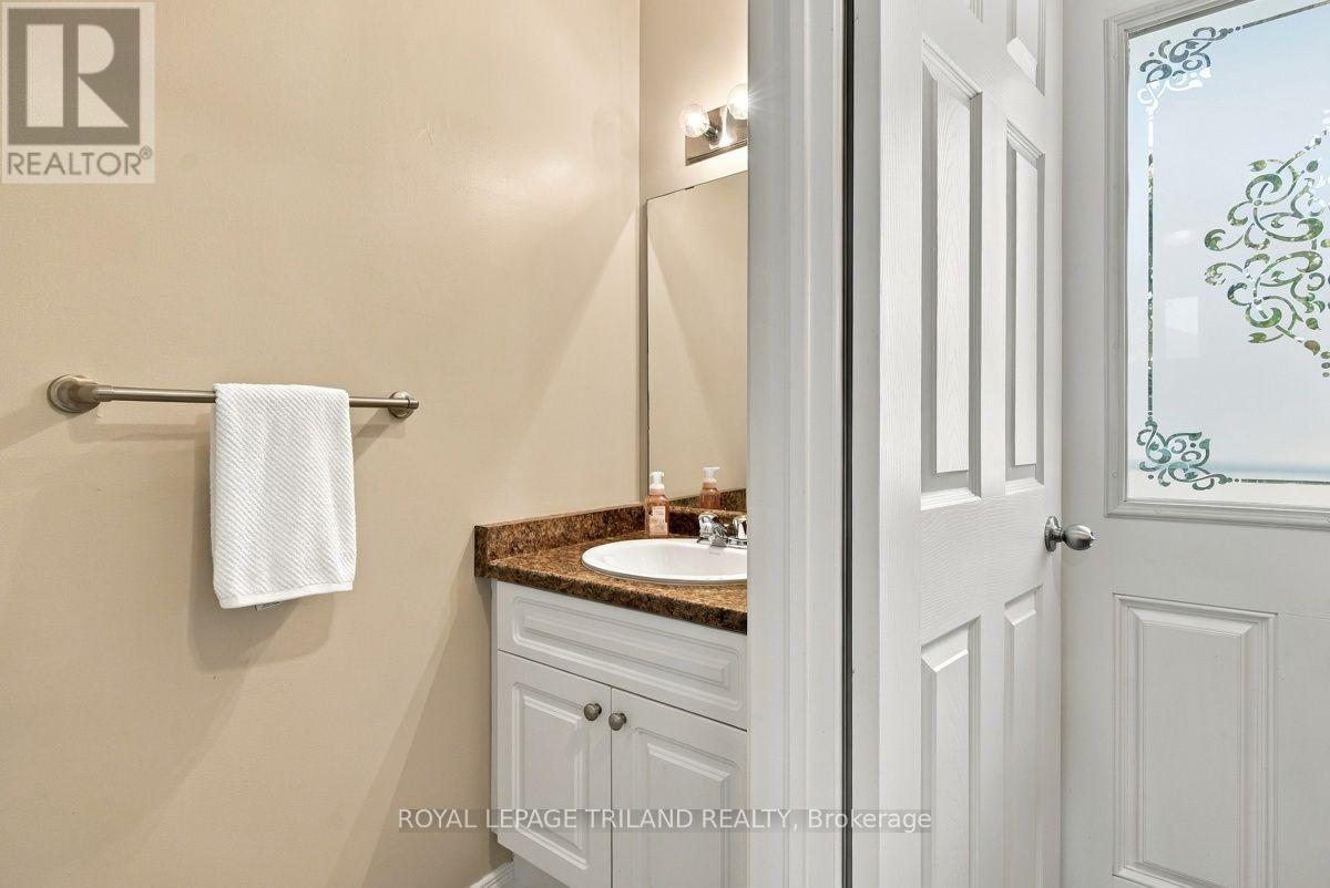 68 - 1600 Mickleborough Drive Property Photo 22