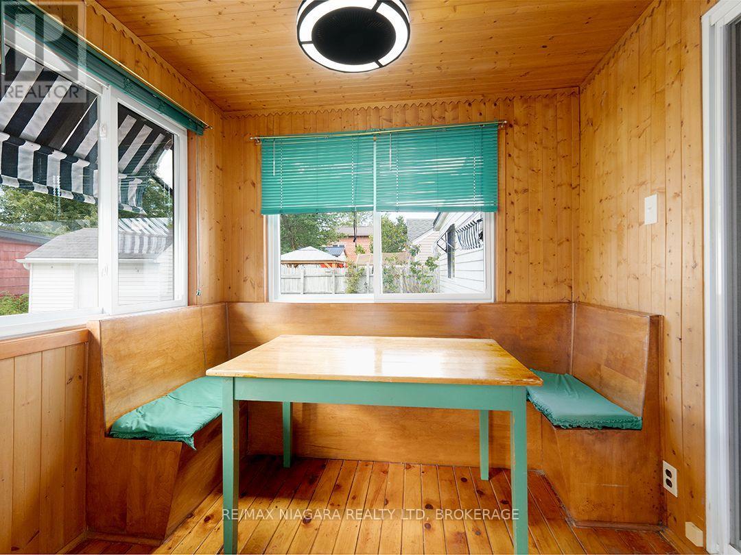 632 King Street Property Photo 15