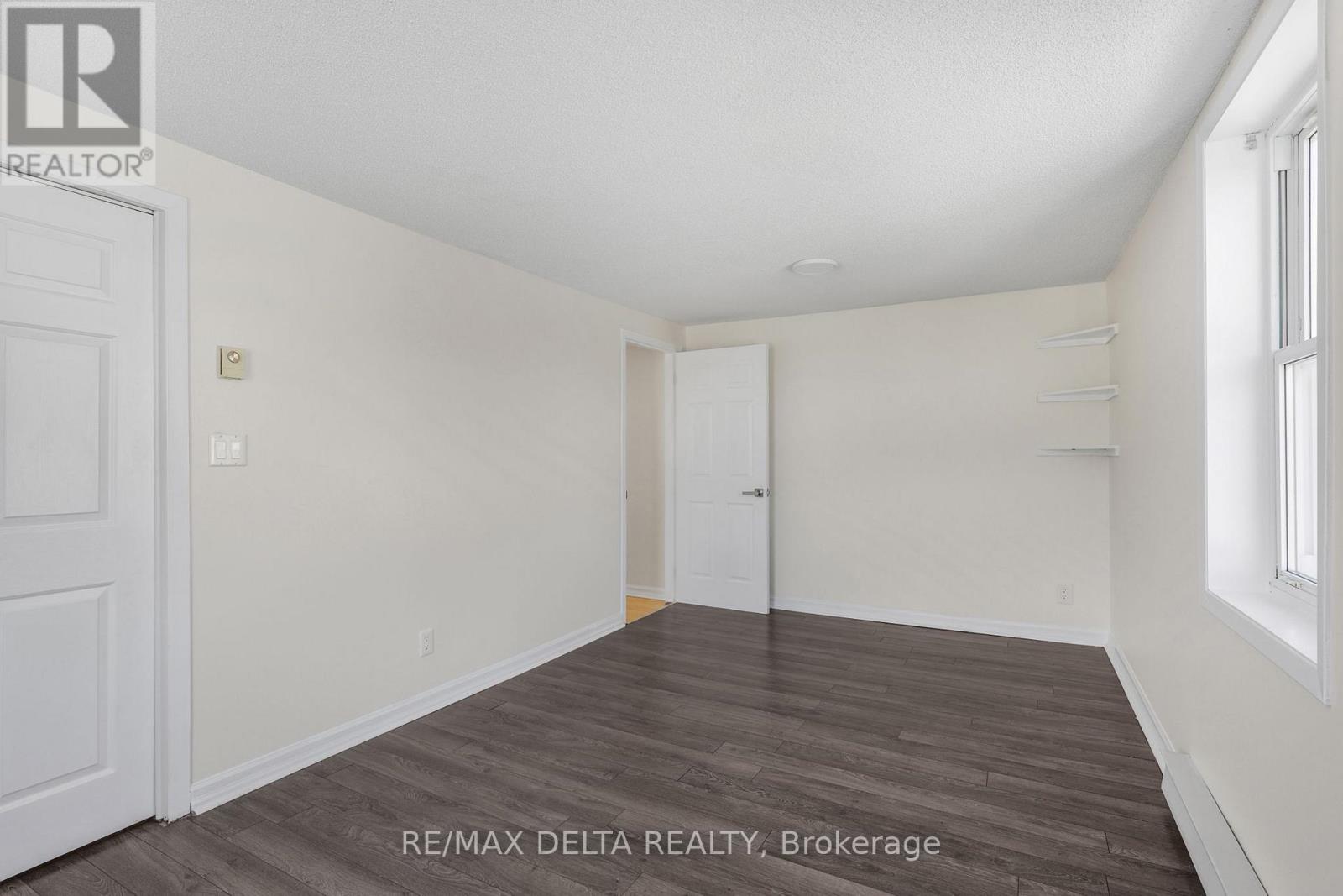 3668 Champlain Street Property Photo 21
