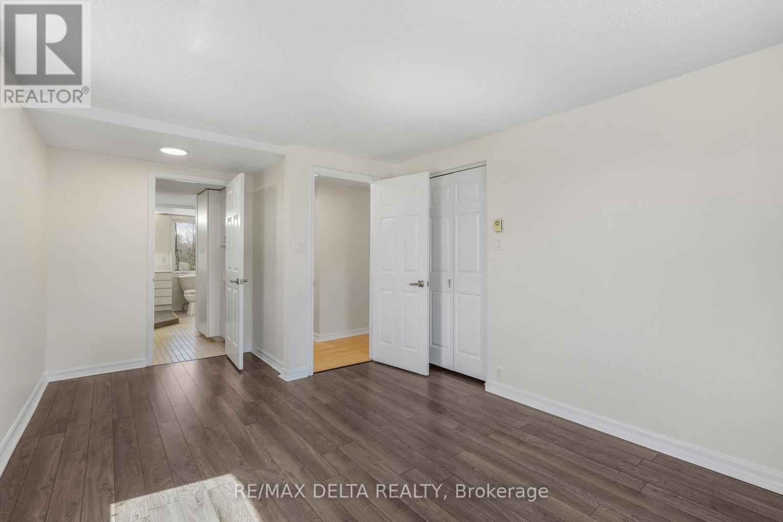 3668 Champlain Street Property Photo 24