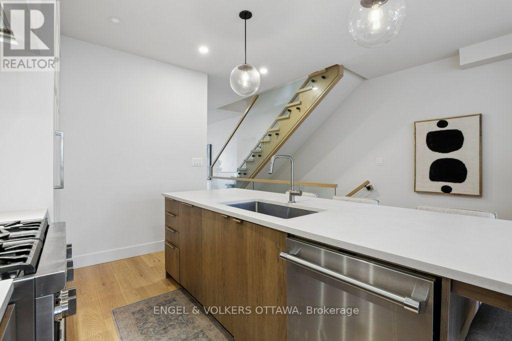 569 Edison Avenue Property Photo 17