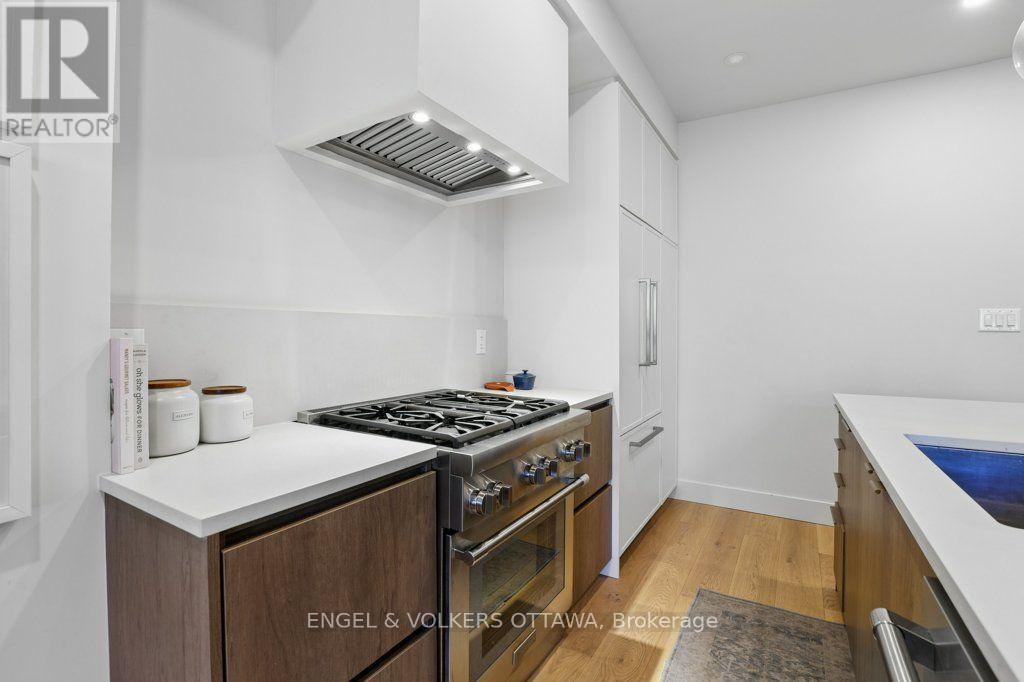 569 Edison Avenue Property Photo 18