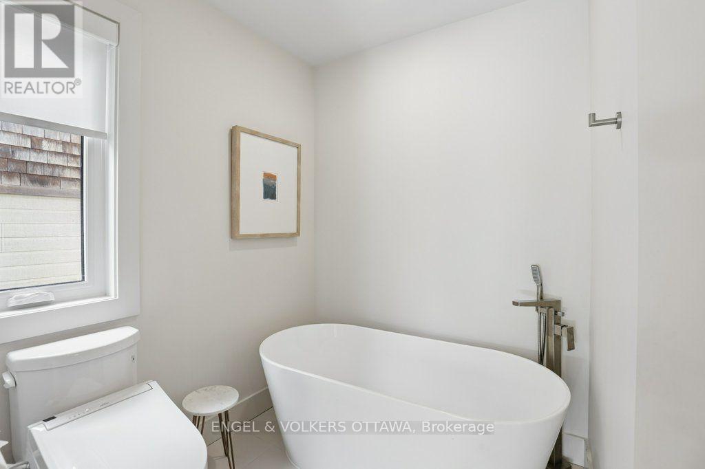 569 Edison Avenue Property Photo 27