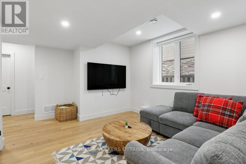 569 Edison Avenue Property Photo 36