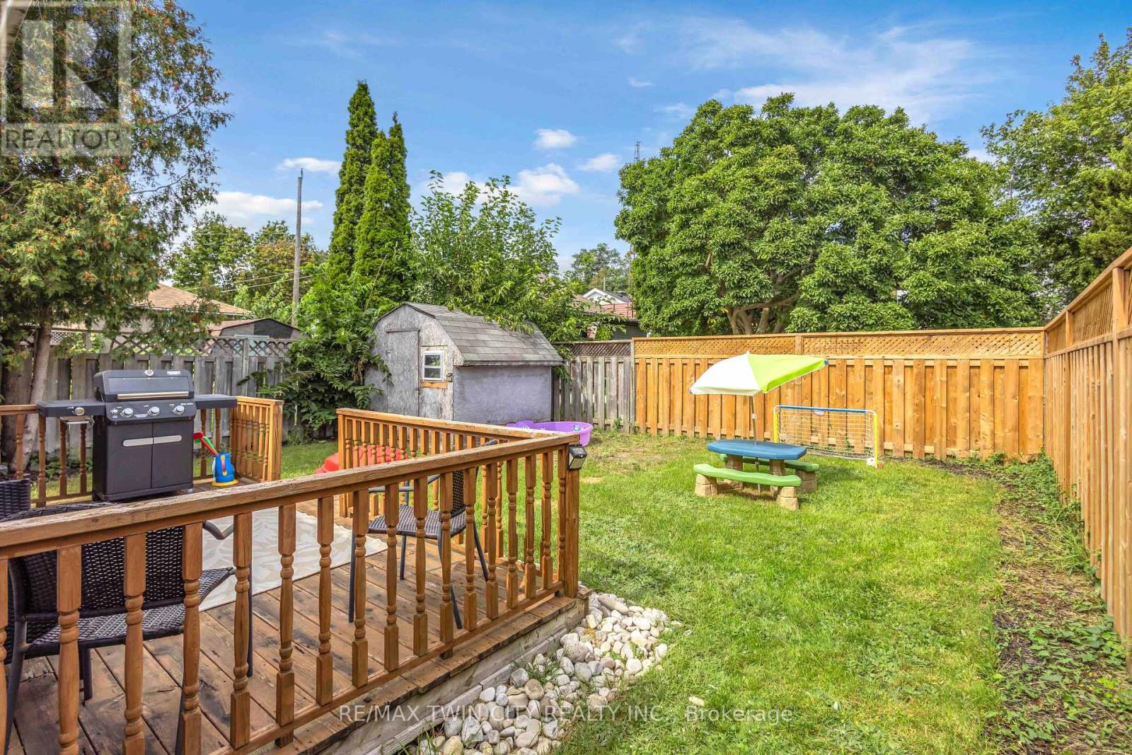 25 Usher Street Property Photo 17