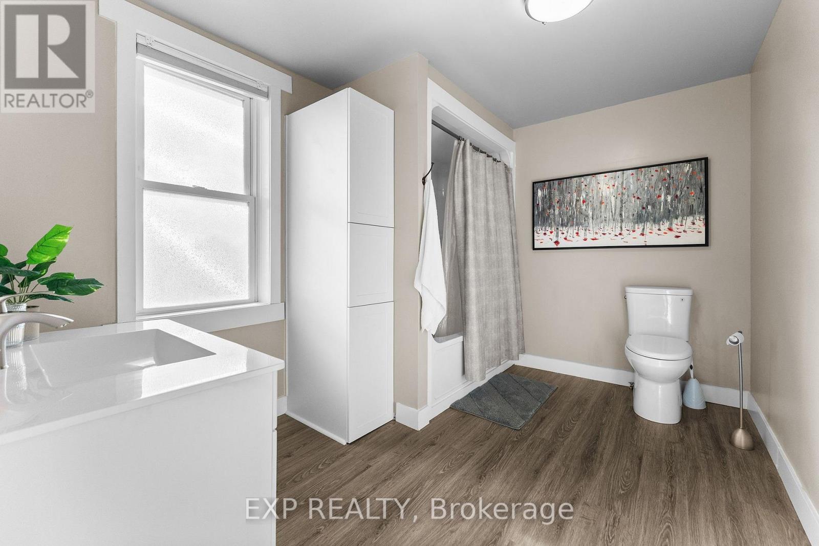 156 Margaret Street Property Photo 28