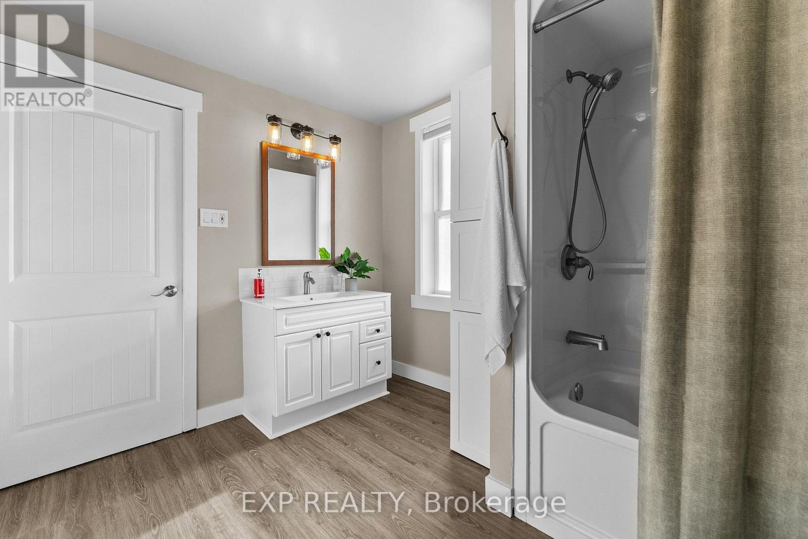 156 Margaret Street Property Photo 29
