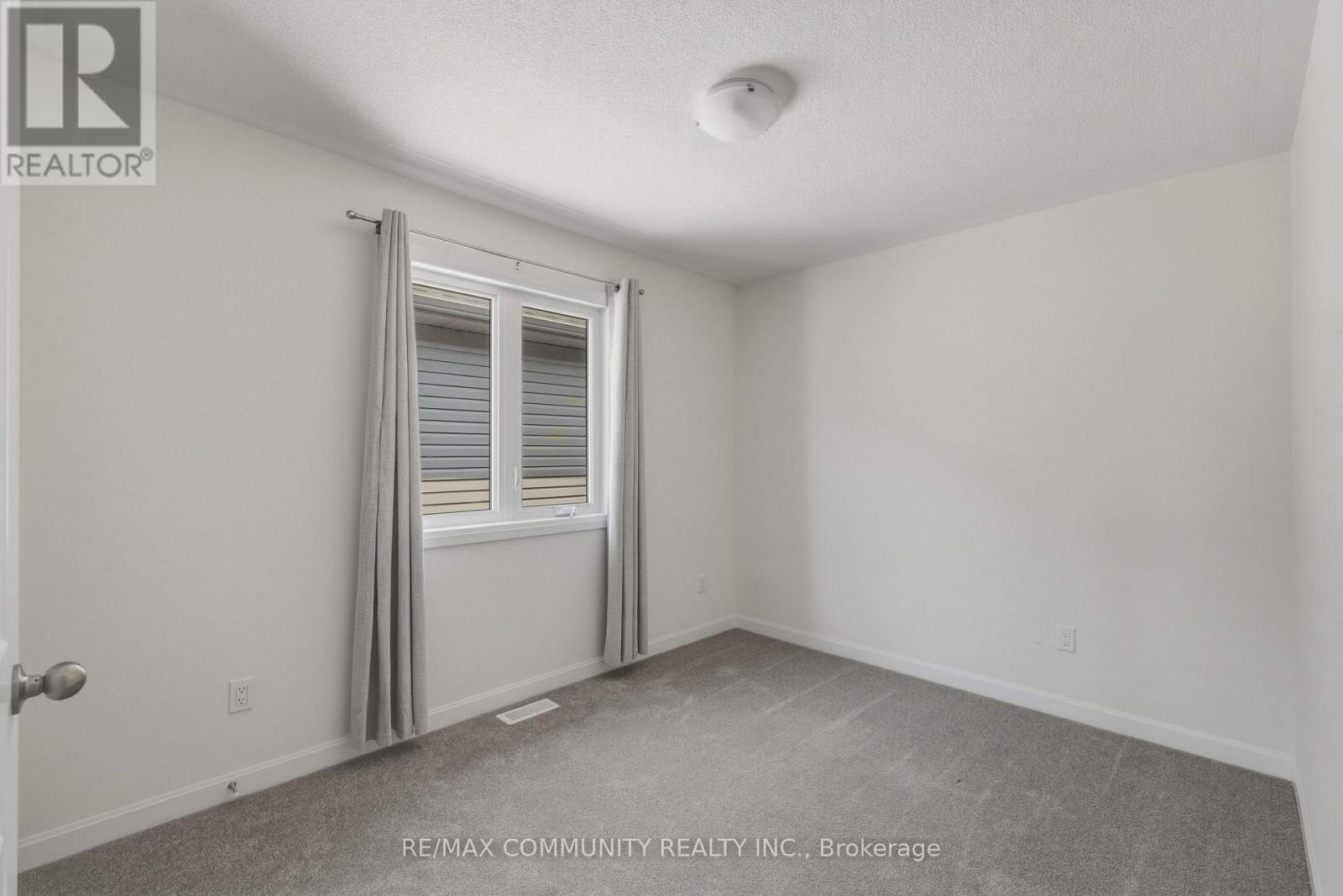 110 Oakmont Drive Property Photo 20