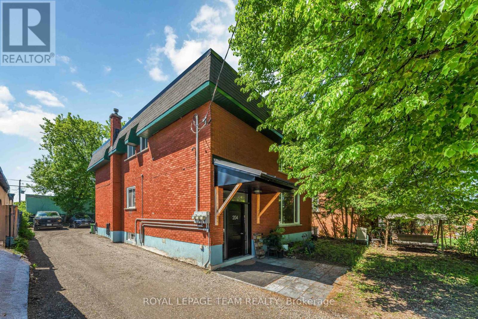 1 - 204 Donald Street Property Photo 1