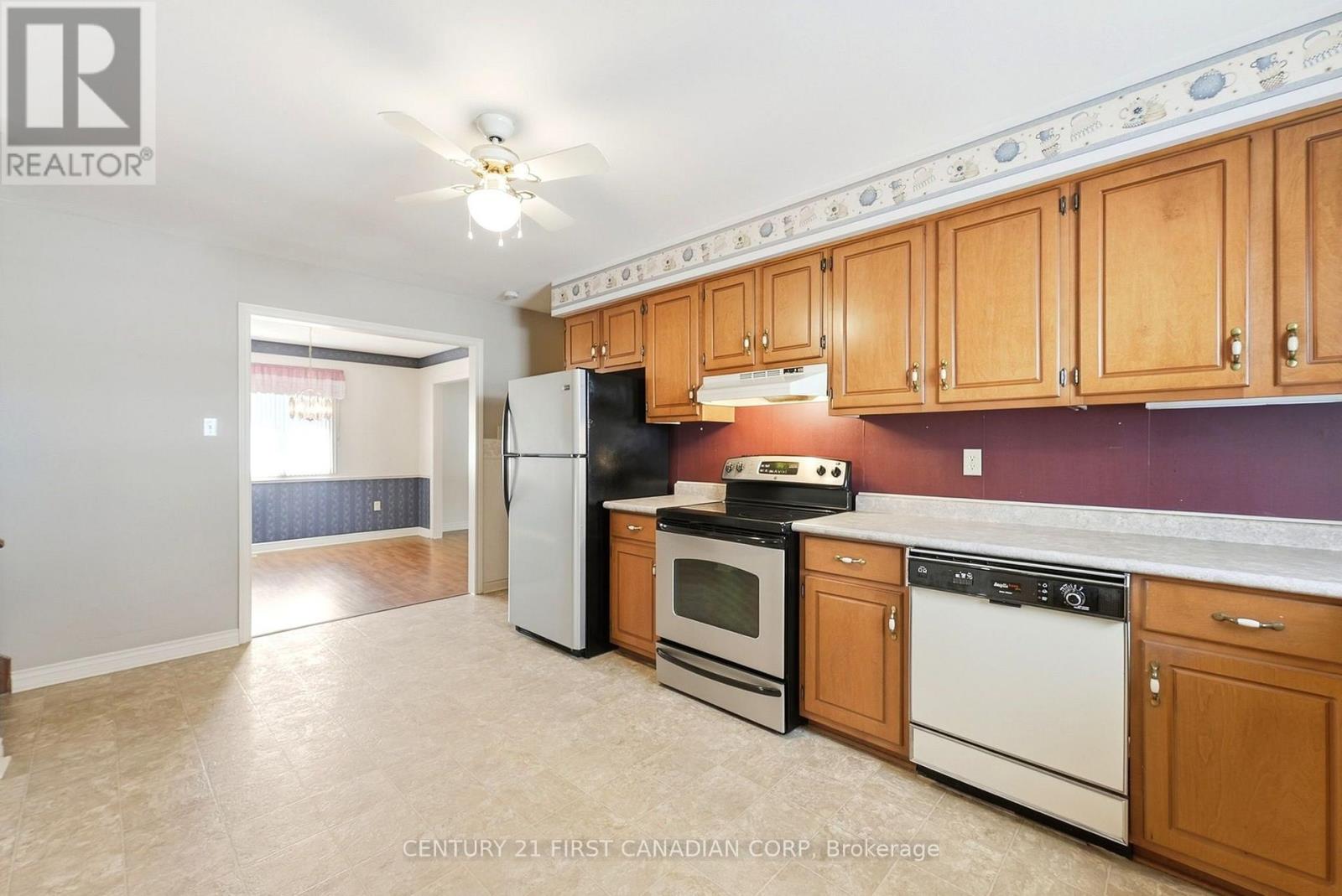 30 Bonaventure Drive Property Photo 10