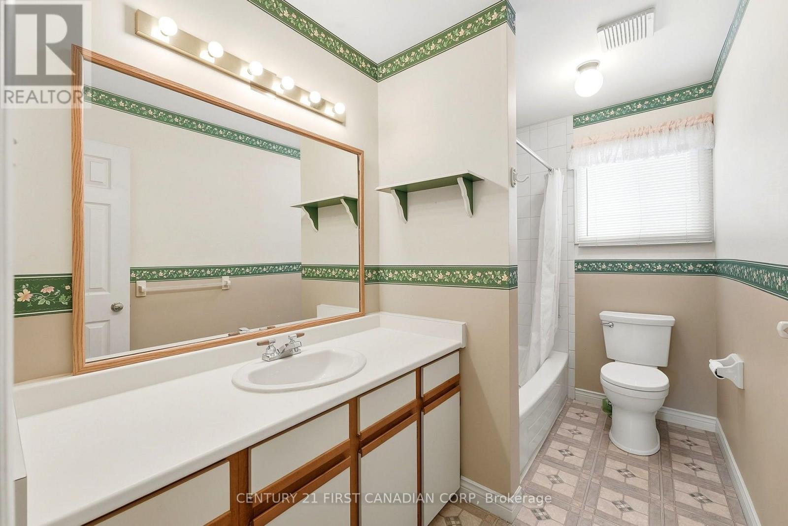 30 Bonaventure Drive Property Photo 17