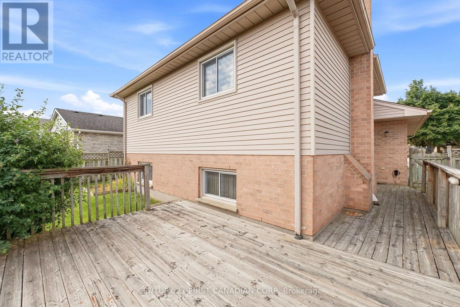 30 Bonaventure Drive Property Photo 23