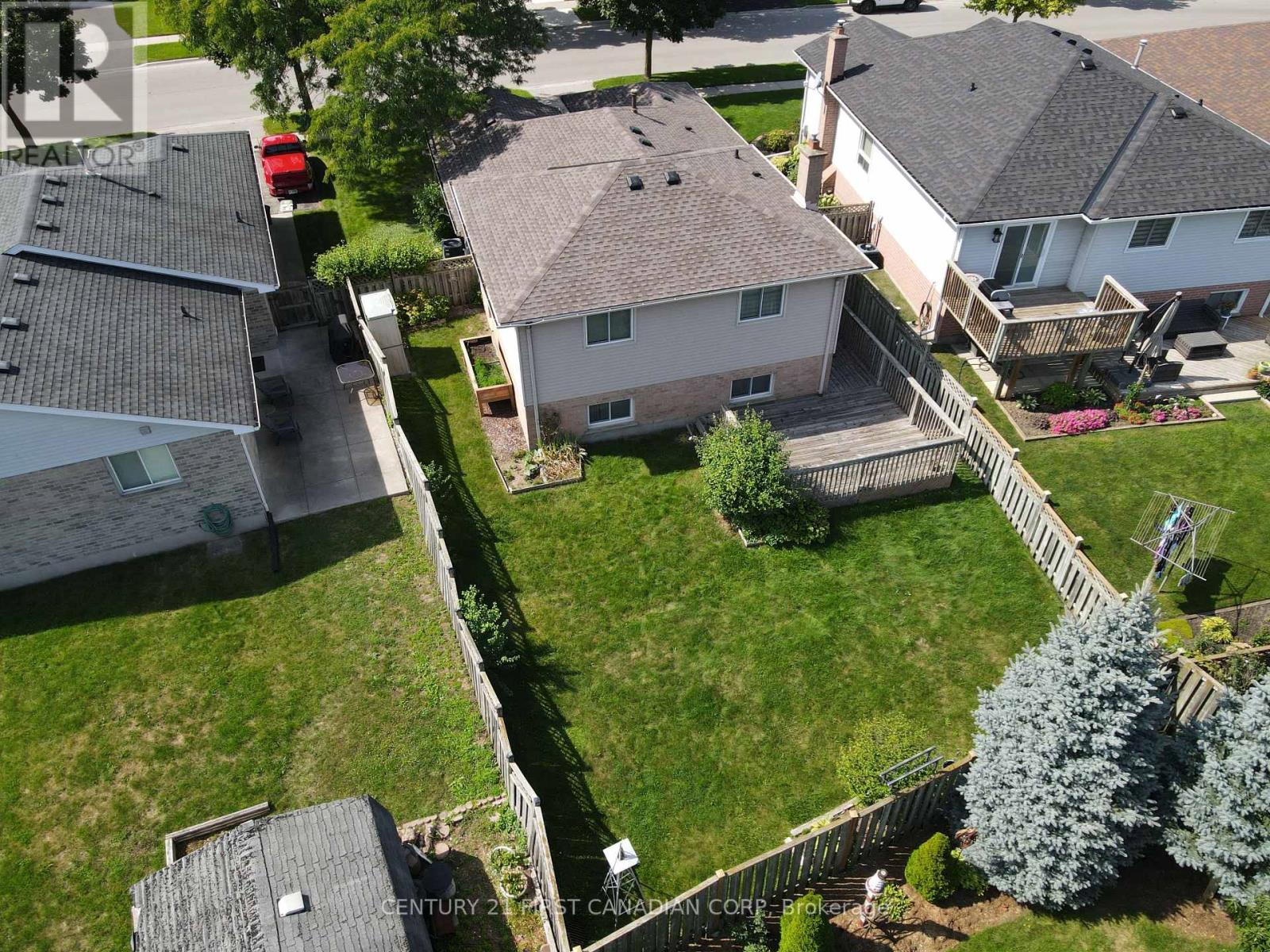 30 Bonaventure Drive Property Photo 25