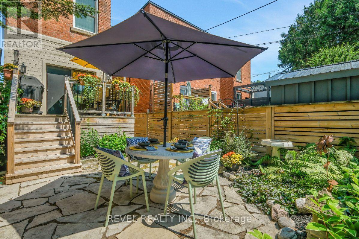 46 Newton Street Property Photo 24