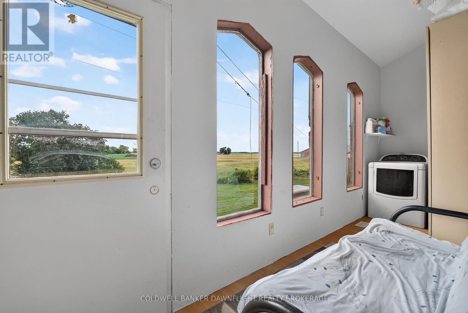 5740 32 Line Property Photo 21