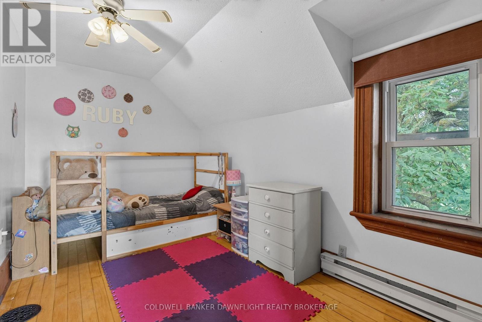5740 32 Line Property Photo 27